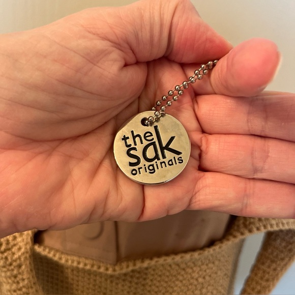 Sak Crochet Woven Shoulder Bag Brown/Beige, Medium New Without Tags - Picture 2 of 10